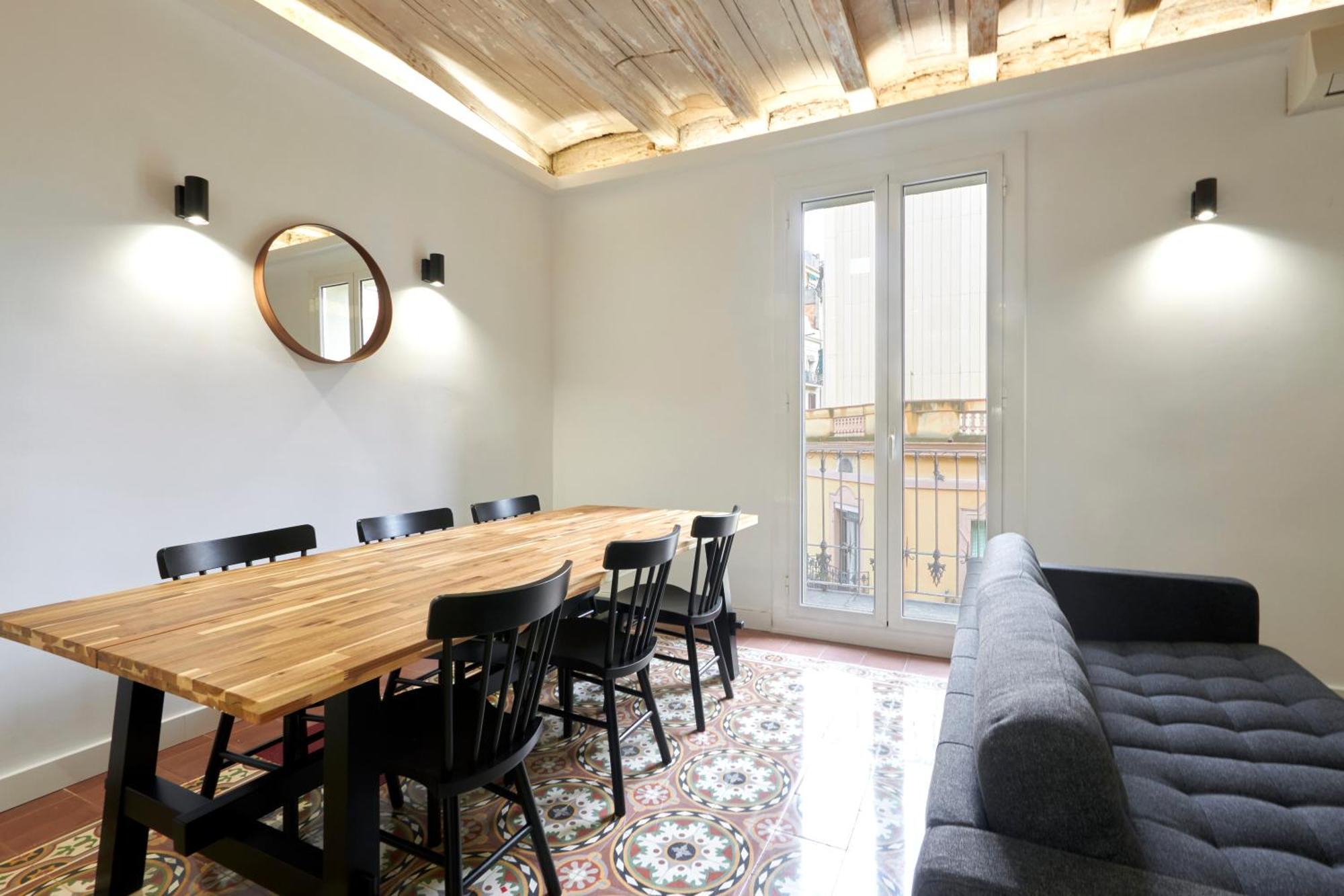 Comfortable Apartment Next To Apolo Theater บาร์เซโลนา ภายนอก รูปภาพ